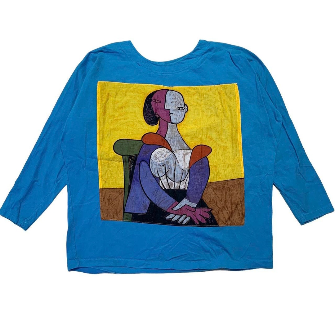 和*鯉様 【90sヴィンテージ】パブロ・ピカソ 「座る女」 アートTシャツ il_1080xN.4477159921_7qfd.jpg