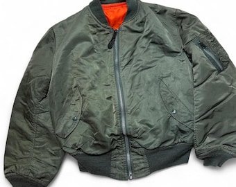 Alpha Industries Vintage 80s USA Made MA-1 Bomber USAF Flight