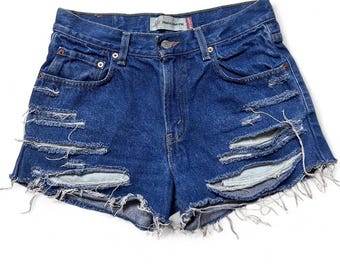 Levi’s Jeans 550 Cut Off Distressed Cheeky Denim Shorts 28”