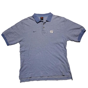 UNC Tarheels Nike Sportswear blauwe katoenen golfpoloshirt met korte mouwen, groot afbeelding 1