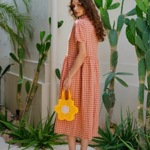 Emery Crinkle Gingham Midi Dress in Persimmon Summer dresses, Vintage dresses, Casual dresses, Midi dresses, Gingham dresses, Gift for her image 8