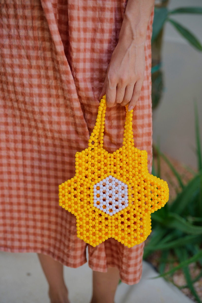 Flower Beaded Tote in Yellow Gift For Her, Beaded handbags, Daisy shape bags, Yellow handbags, Summer handbags, Flower handbags image 1