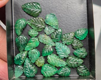 Natural Emerald Carved Leaf Shape Beads Emerald Leaf Carving beads Emerald Gemstone Carved Leaf Beads Emerald briolette carving Beads