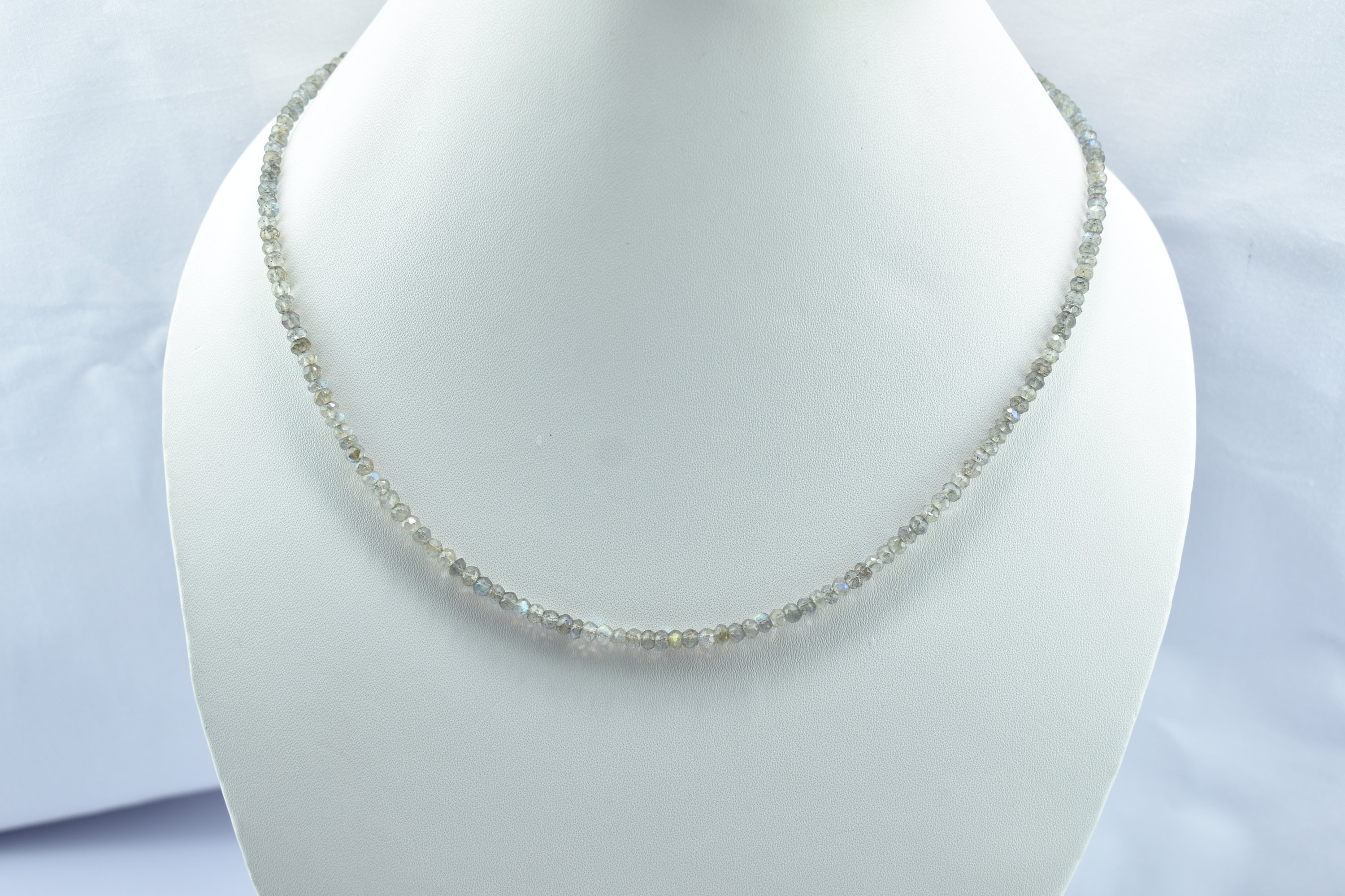 54.05 Cts 100% Natural Azul Llamativo Labradorita Ovalado Cabujón
