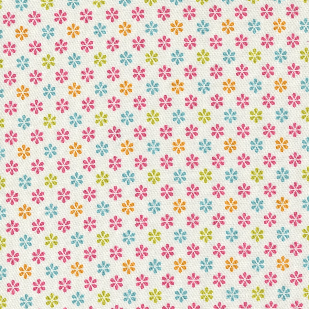 Flower Power by Maureen Mccormick for Moda Fabrics 33715-11