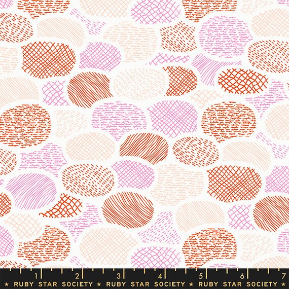 Tarry Town: Ovals in Pecan Tarry Town: Ovals in Pecan