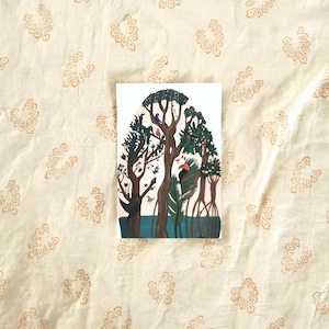 Póster A4 Jungla en Vidrio, Pájaros, Ilustración, Arte, Habitación Infantil, Sala de Estar, Decoración, Decoración del Hogar, Regalo, Montessori, Flora Fauna