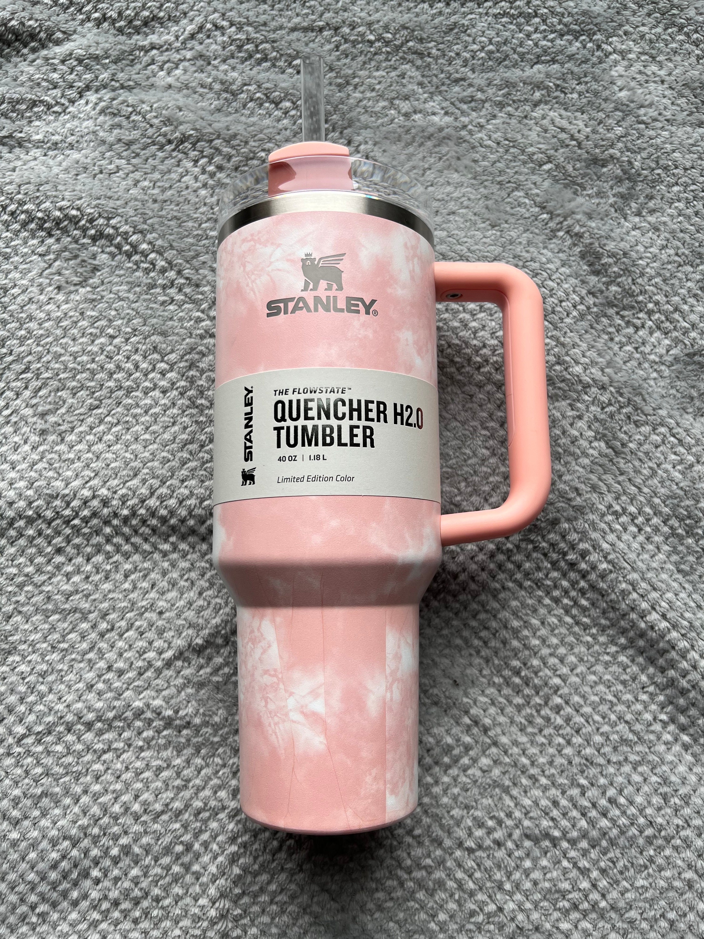 Target Exclusive Stanley 40oz Quencher Peach