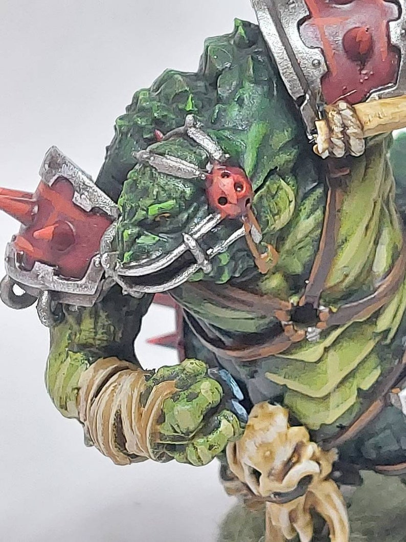 Personnage de Bloodbowl joueur vedette big guy réalisé sur commande image 2