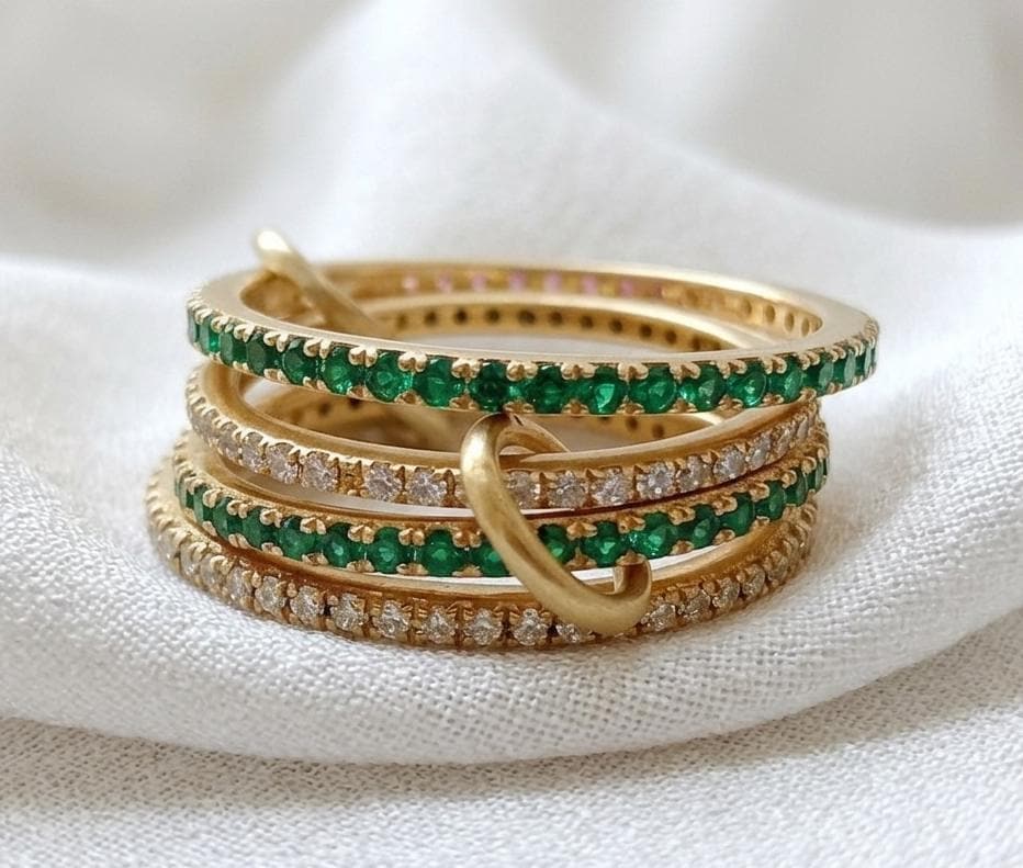 Emerald and diamond interlocking ring, 14k gold statement linked band, gift for her jewelry