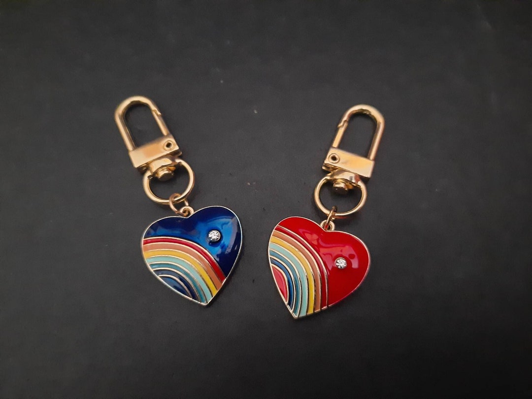 Red or Blue Rainbow Heart Key Ring Key Ring Llavero Corazon Arcoiris ...