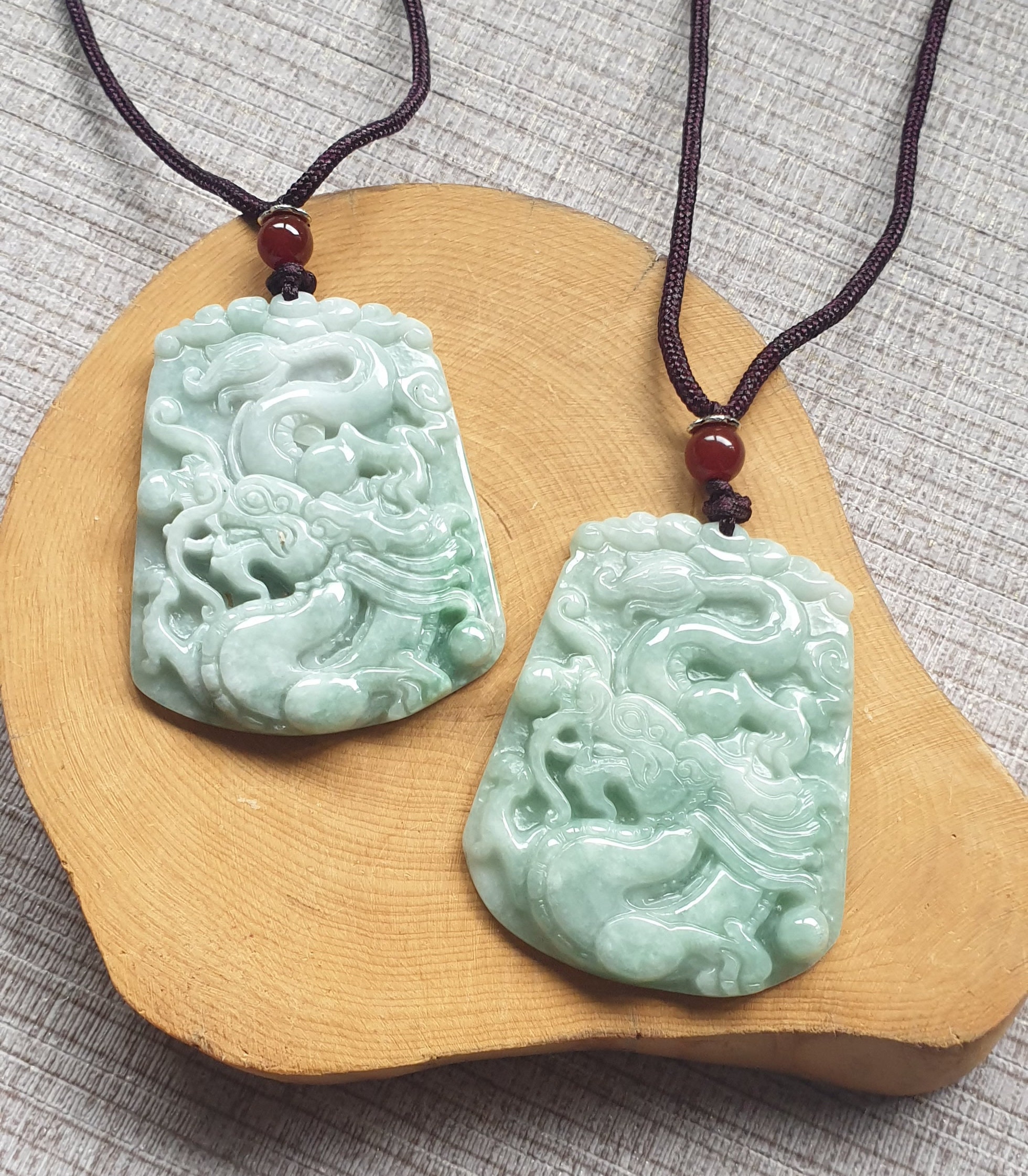 ビルマフェイチュイ翡翠ドラゴンペンダント - Etsy 日本