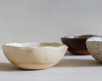 Handmade Stoneware Clay Color Sample Set – 7 Mini Bowlswith Matte White Glaze