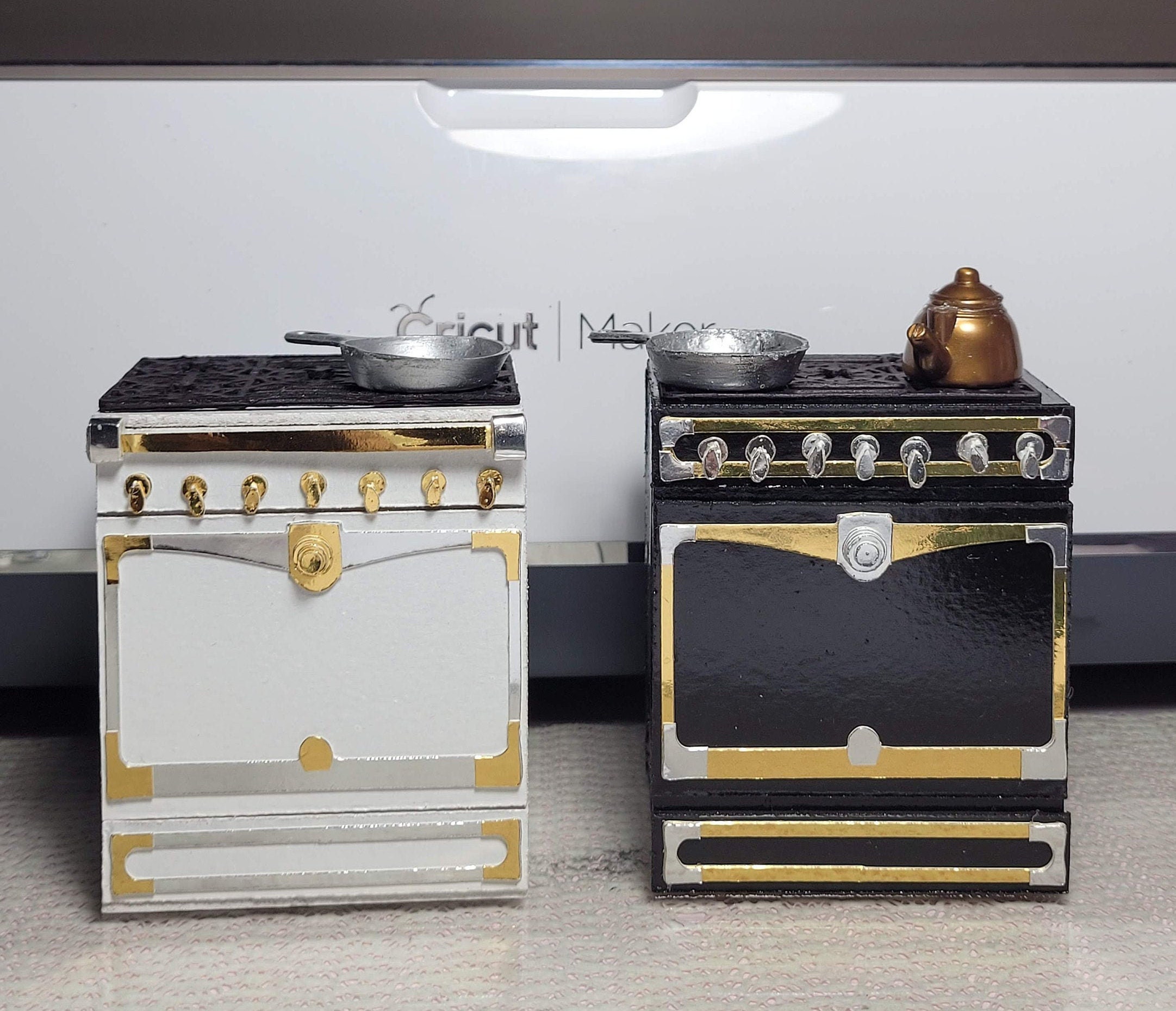 Miniature Microwave Oven Dollhouse Kitchen / DIY Mini SVG Cricut