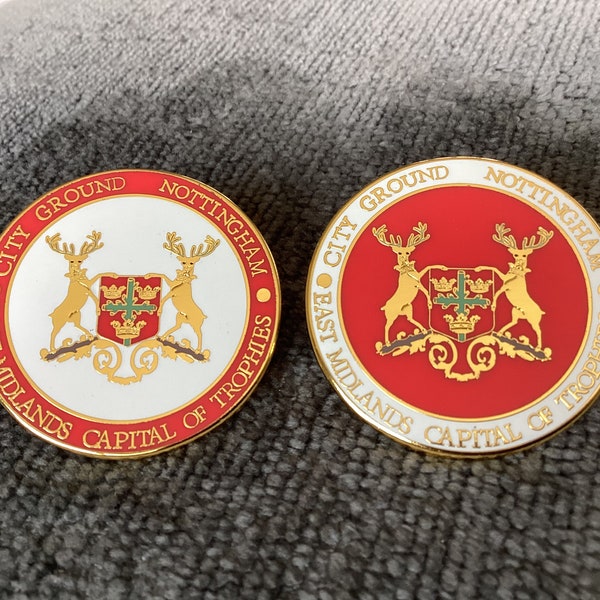 Marine - MONTCALM - Croiseur - Insigne émaillé FIA Marine - MONTCALM - Croiseur - Insigne émaillé FIA