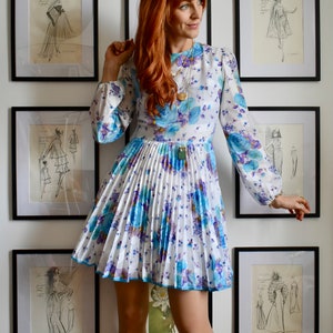 Gorgeous Vintage Pleated Mini Dress