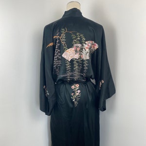 Vintage Silk Embroidered Dressing Robe / Jacket