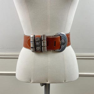 Vintage 1990s 1980s Silver Metal & Leather Belt