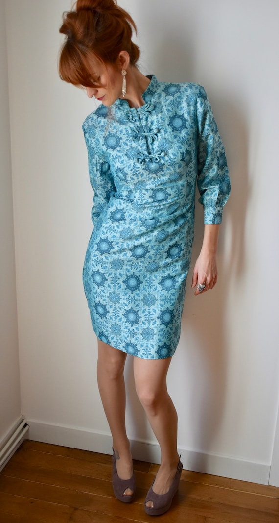 Fabulous Vintage 60s Cheongsam Dress - image 2