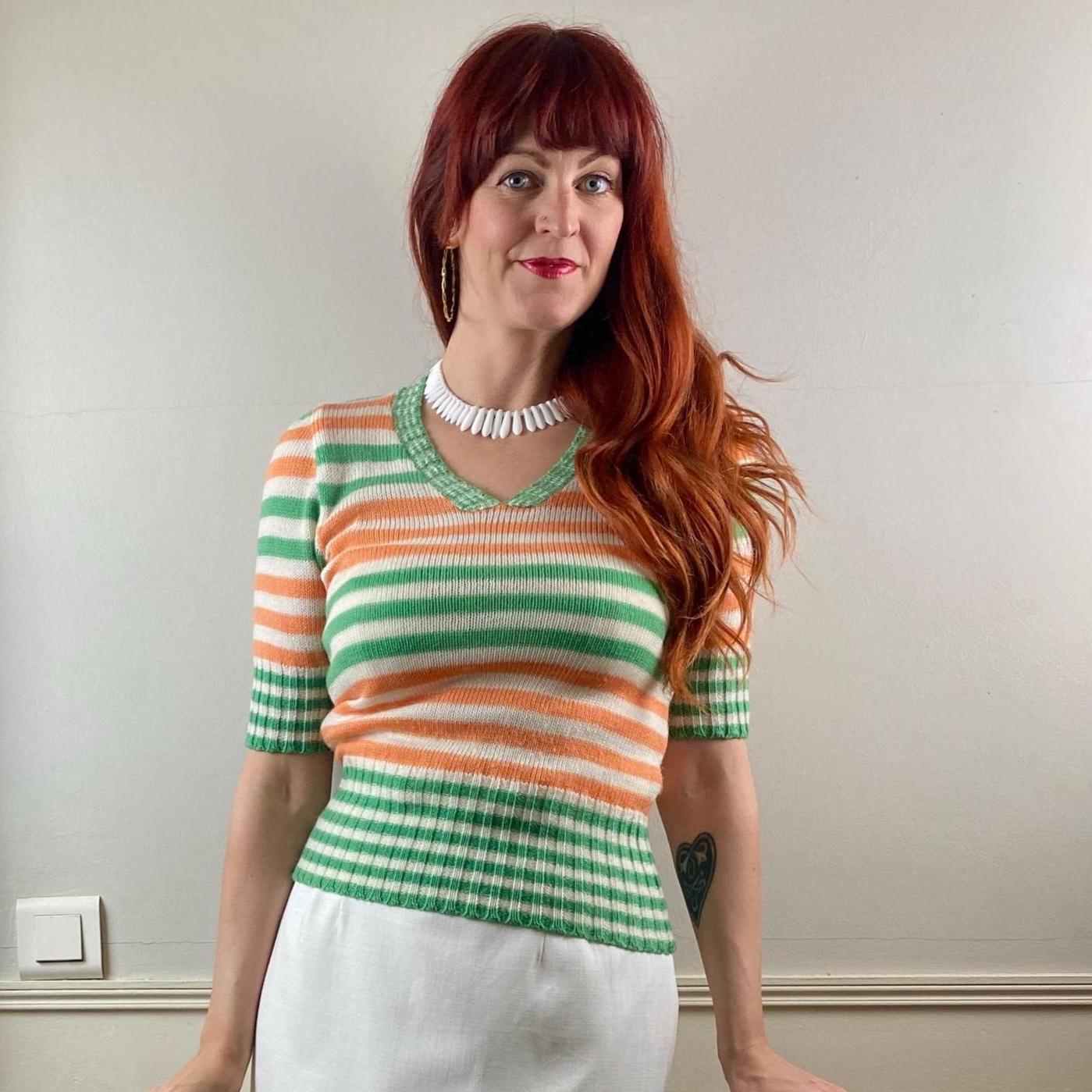 Pull Sportif Vintage Vert Foncé - Taille Fille 14 Ans, Acrylique, Manches Longues, Neuf Avec étiquette