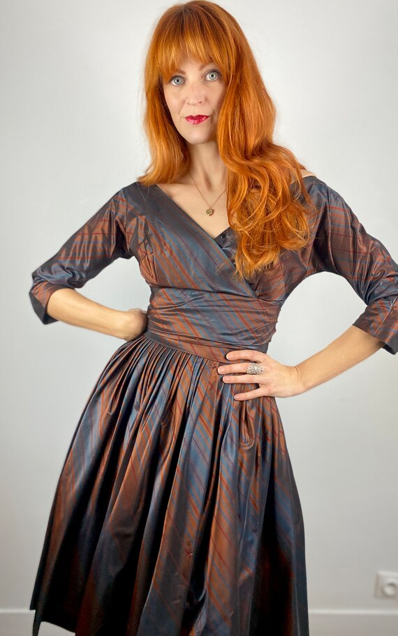 Gorgeous 50s Fit & Flare Party Dress - image 10