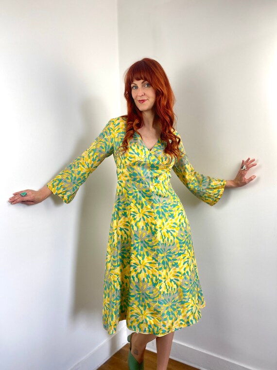 Vintage 60s 70s Silk Floral Print Midi Dress - Etsy Canada
