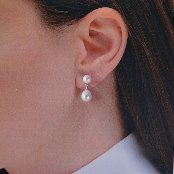 ST CLAIR - Silver Diamond and Pearl Drop Earrings Wedding – AMELIE GEORGE  PTY LTD