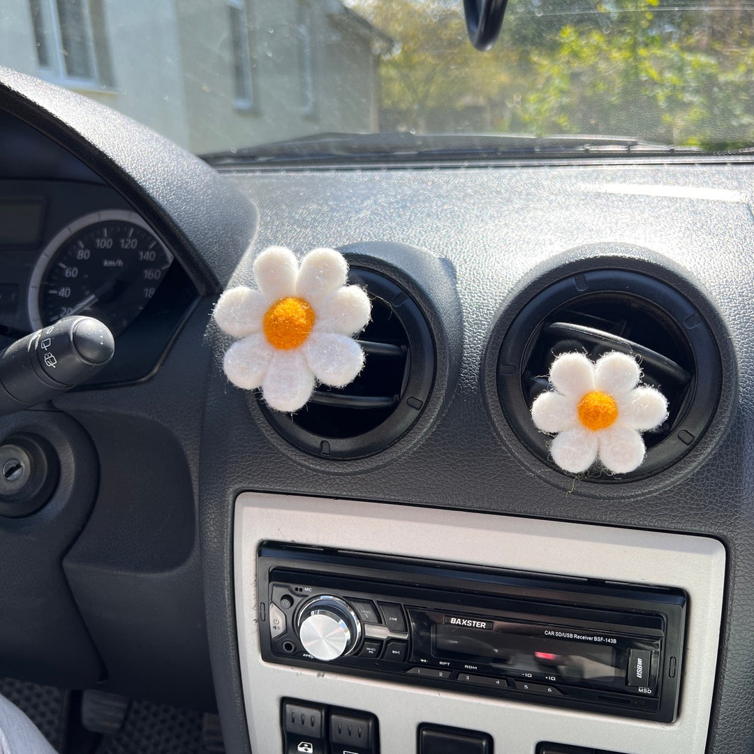 Daisies Car Vent Clip Needle Felted Daisy Flower Car Accessories for