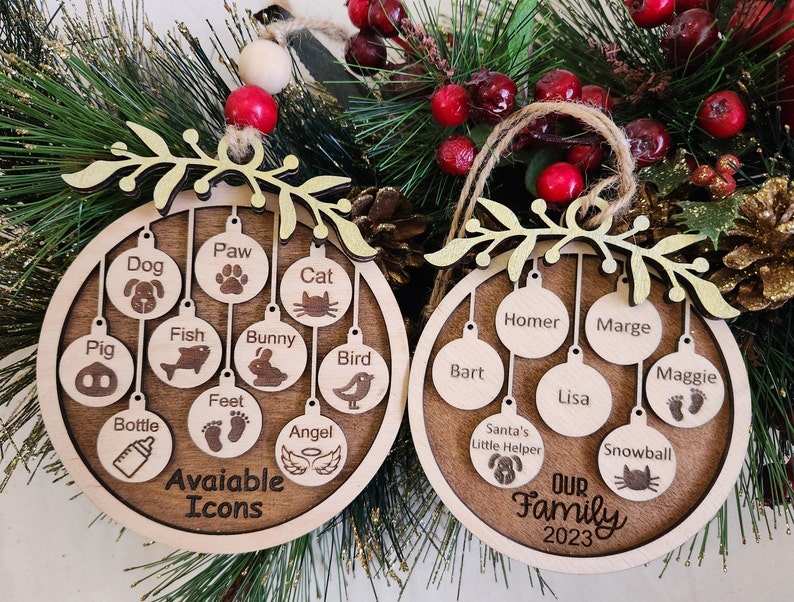 Personalized Family Christmas Ornament, Laser Cut Wooden Name Ornament bild 1