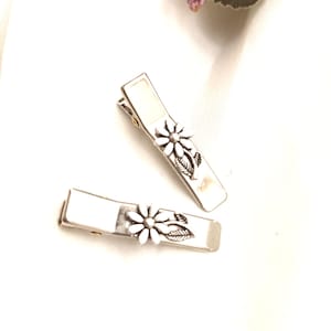 Set of 2 Small Silver Flower Hair Clips, Minimalist Alligator Clips