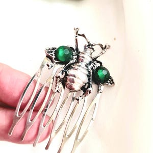 Emerald crystal silver bumble bee hair comb,ancient silver bee hair comb,handmade,Sparkle, wedding small hair comb,wedding,bridal bridesmaid