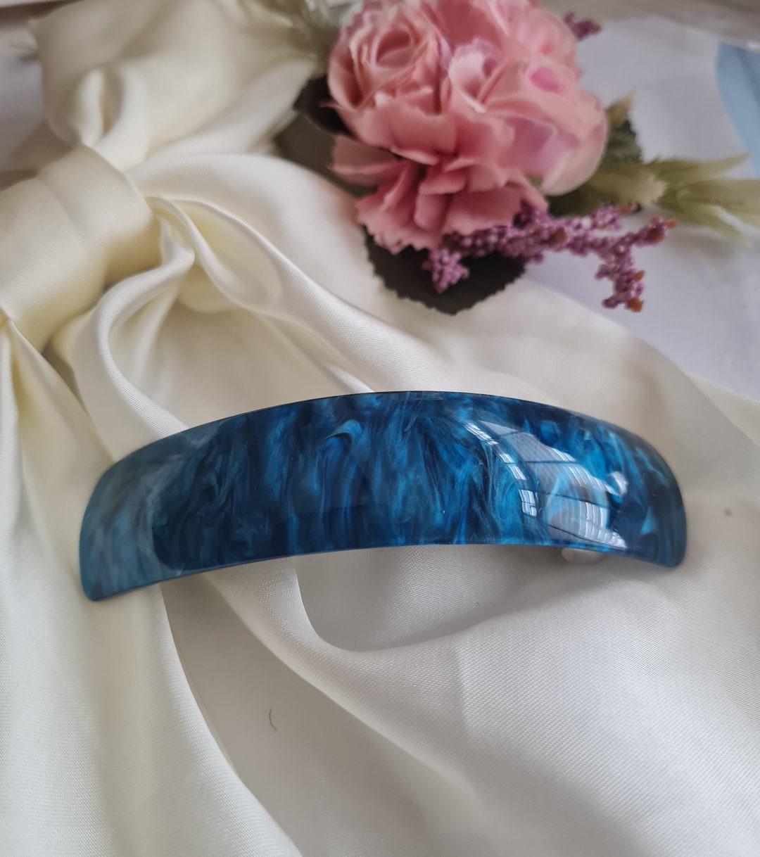 Blue Curved Barrette Vintage Style Cobalt Blue Resin marble Arched Blue Curved Barrette Vintage Style Cobalt Blue Resin marble Arched