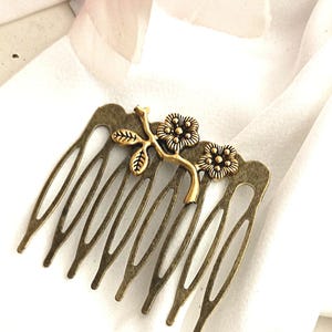 vintage inspired bronze hair comb, retro style, floral, wedding hair comb, Edvardian style flower and leaves hair comb, handmade, bridesmaid