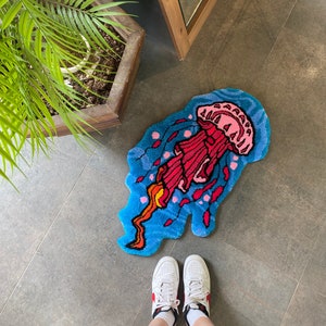 Floating Jellyfish Fluffy Tufted Rug / %100 Handmade