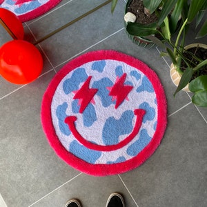 Y2K Acid Smile Face Fluffy Double Layered Cow Pattern Rug / %100 Handmade