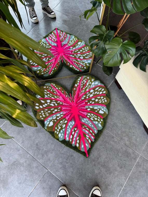 Heart Shaped Caladium Leaf Fluffy Handmade Tufted Rug