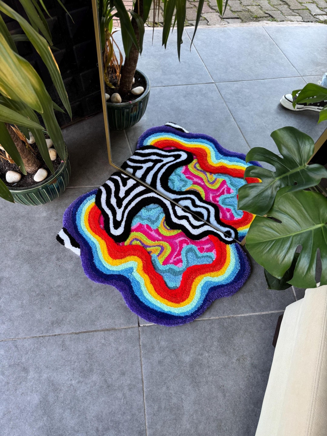 Trippy Rug Colorful Rainbow Fluffy Psychedelic Mirror Front Tufted Rug - Etsy