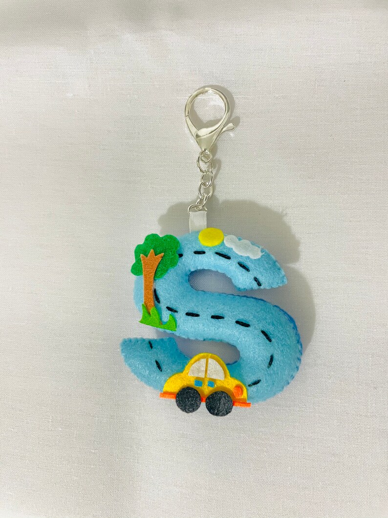 Monogram Alphabets Ornament Felt Letter Keyring Zipper Charm Handmade Small Gift Felt Key Chain Key Fob Bag Charm Key Tag