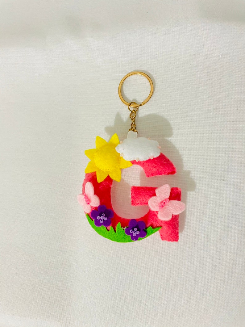 Monogram Alphabets Ornament Felt Letter Keyring Zipper Charm Handmade Small Gift Felt Key Chain Key Fob Bag Charm Key Tag