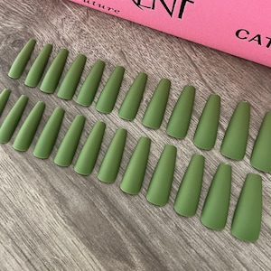Matte Nails | Long Nails | Stick on Nails | Press on Nails | Green Nails | Gel Nails | Acrylic Nails | Reusable Nails | Ballerina Nails