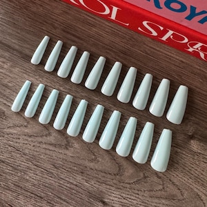 False Nails | Long Nails | Stick on Nails | Press on Nails | Blue Nails | Gel Nails | Acrylic Nails | Reusable Nails | Ballerina Nails