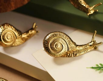 Puxador de gaveta em formato de caracol de latão maciço, puxador de armário exclusivo, puxador de armário em formato de caracol gravado personalizado, puxador de cômoda em formato de latão