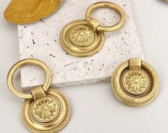 Vintage daisy pulls,Ring Drop floral pulls,Custom Engraved Drawer knobs, Wardrobe knob,Cabinet pull,Cupboard Pulls,Furniture knobs ring