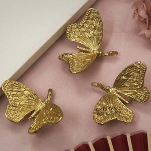 Brass Butterfly Knobs , Butterfly drawer pulls, Custom Engraved wardrobe Knob Cabinet Knobs Modern Drawer Knob
