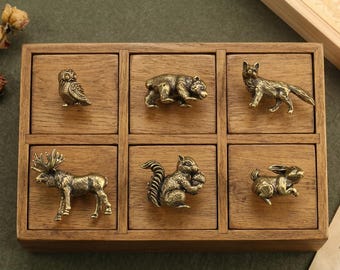 Bouton de tiroir en laiton massif pour animaux, écureuil/lapin/orignal/renard, bouton de placard gravé sur mesure pour chambre d'enfant, bouton de commode en laiton