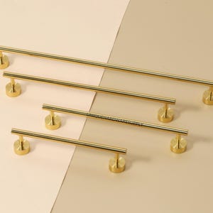Luksusowe, mosiężne uchwyty do szafek, złote uchwyty do drążków, gałki do szuflad z grawerunkiem, nowoczesne okucia meblowe z podstawą