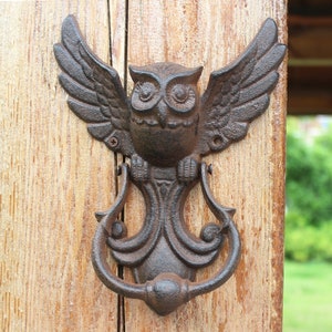 Cast iron industrial style Retro Owl door knock Pulls, Vintage owl courtyard door handle, home wall decorations