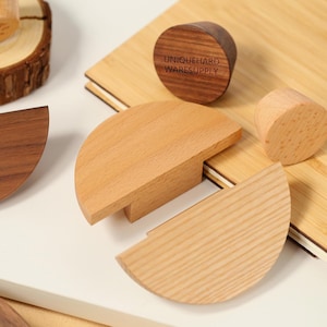 Wood Semi Circle Dresser Pulls,Cabinet Hardware Handles,Custom Engraved Walnut Drawer Knobs Beech wood Wardrobe pulls, Cherrywood Door pulls