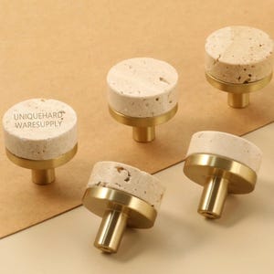 Boutons et poignées de tiroir en travertin, poignées de meuble en pierre naturelle, boutons de garde-robe gravés personnalisés, bouton de tiroir moderne