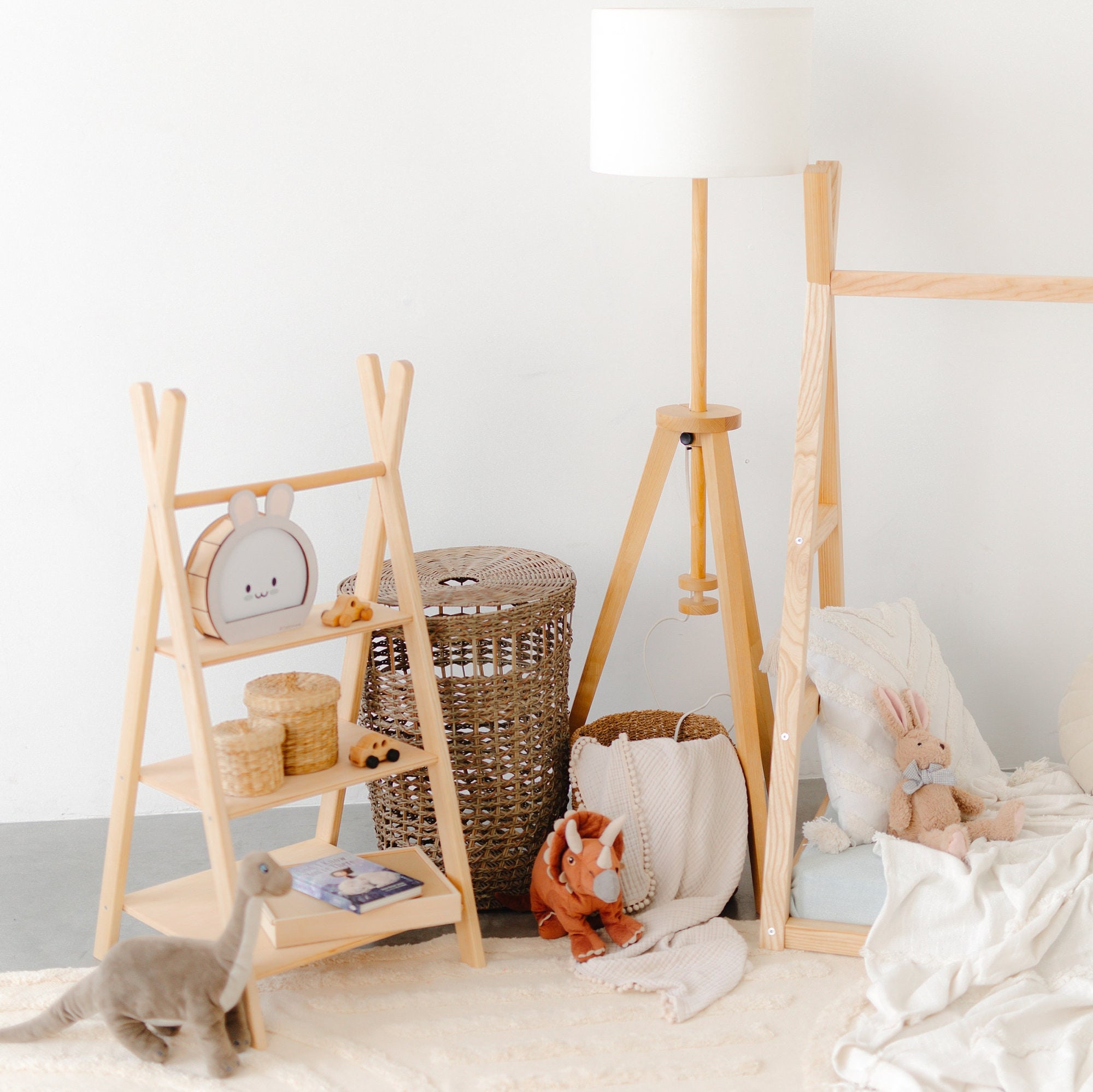 Newborn Screenung Rack Newborn Baby Wardrobe Organizer: Clothing Rack, Shelves, and Hangers ...